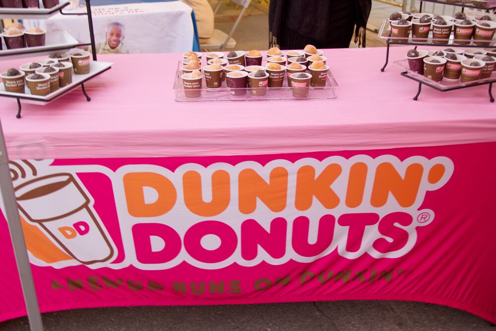 Artopia-2016-Coral-Gables-dunkin-donuts