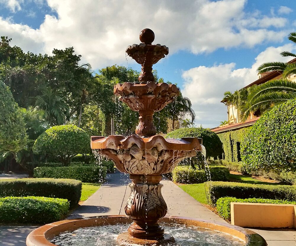 Rightfully called the Grand Dame of Coral Gables,The Biltmore Hotel is a National Historic Landmark with Mediterranean Revival architecture exuding romance and elegance, the perfect touches needed for your engagement photos.