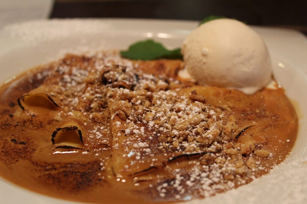 Talaveta Coral Gables Crepas de Cajeta