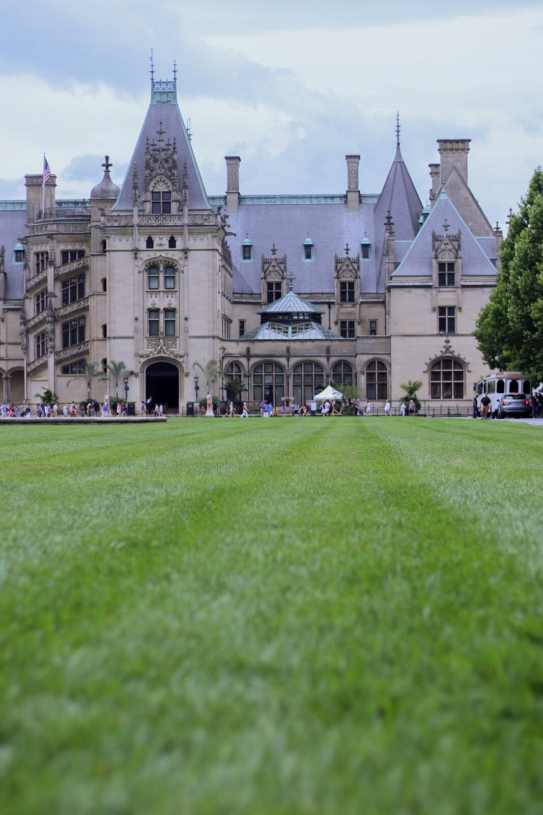 Asheville North Carolina Travel Guide - Biltmore Estate Historic Home Tour