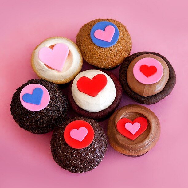 Miami Desserts: Butter Cream Cupcakes in Coral Gables